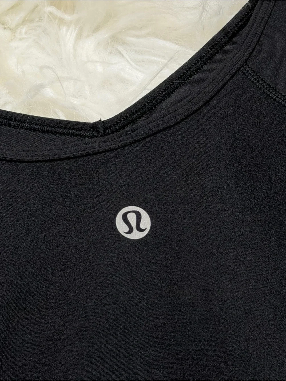 Lululemon Align T-shirt Black Size 6